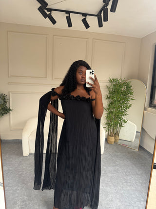 Daisy Black Off-Shoulder Dress