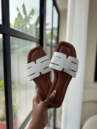Tessa White Slipper