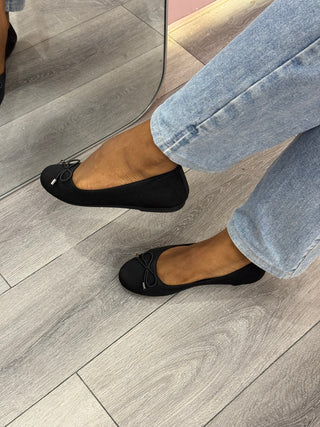 Cindy Black Breathable Flats