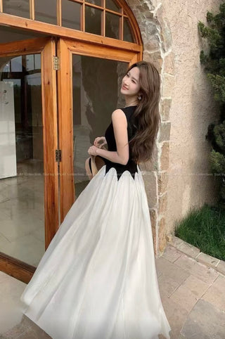 Esperanza Monochrome Dress