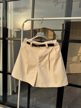 Teli Beige Shorts