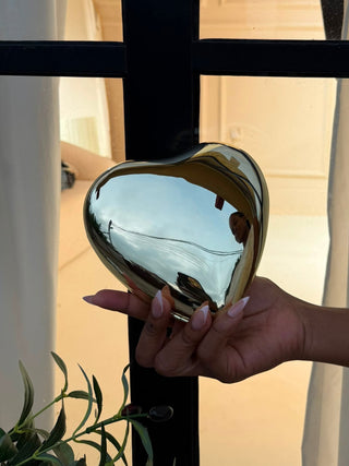 Greta Gold Clutch