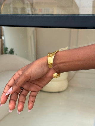 Gracelyn Gold Bangle