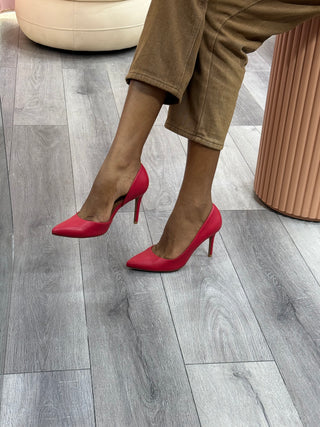 Kris Red Pumps