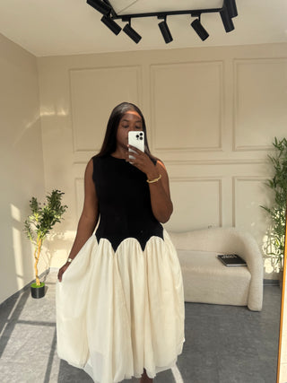 Esperanza Monochrome Dress
