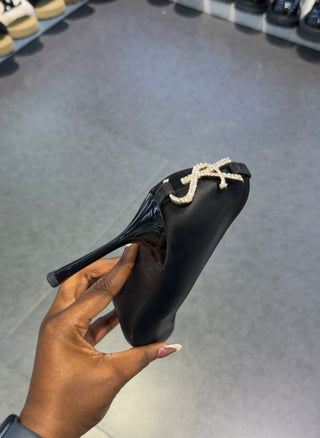 Leticia Black Pumps (PRE ORDER)