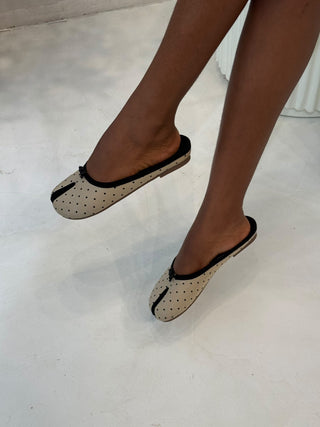 Larissa Tabi Polka Dot Split-Toe Halfshoe Flats - Beige