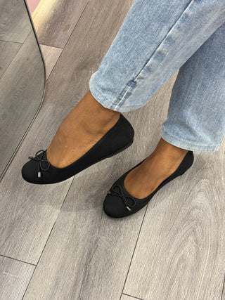 Cindy Black Breathable Flats