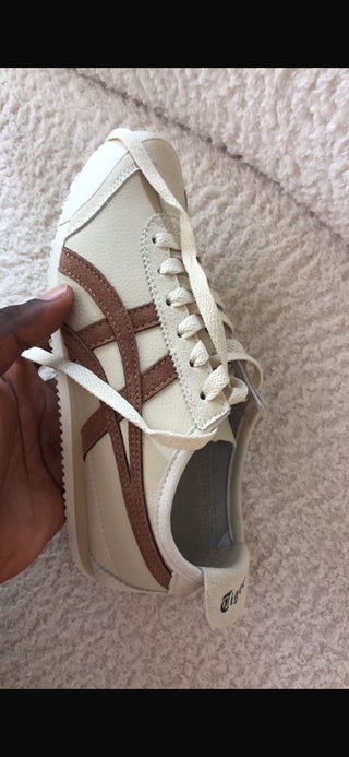 Malia Beige Sneakers with Brown Overlay