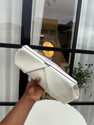 Jessie White Clutch