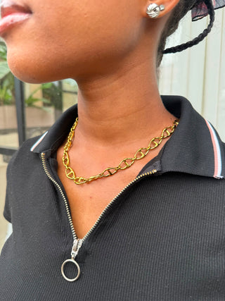Jazlyn Gold Anchor link Chain Necklace