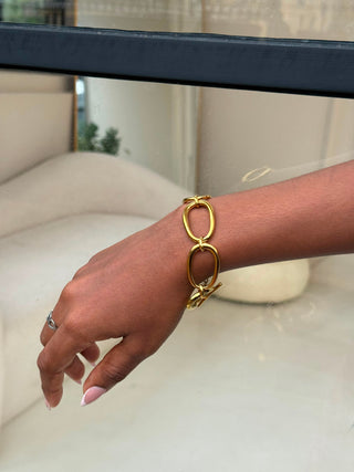 Tiana Chunky Gold Oval-link Bracelet
