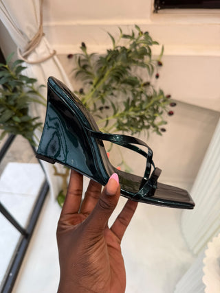 Manuela Dark Green Wedge
