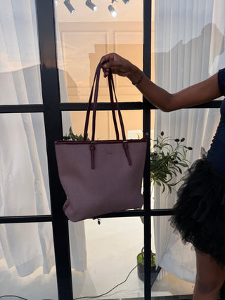 Nads Wine Everyday Tote Bag