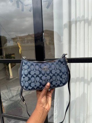 Pattie Blue Logo Design Bag