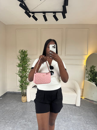 Dorothiee Pink Logo Design handbag