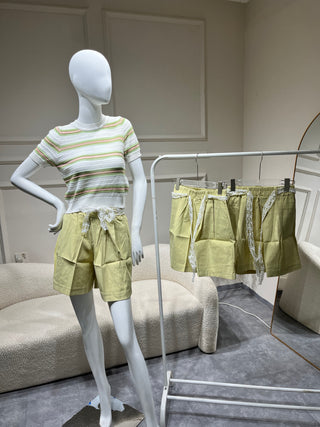 Cece White & Green Knitted Top