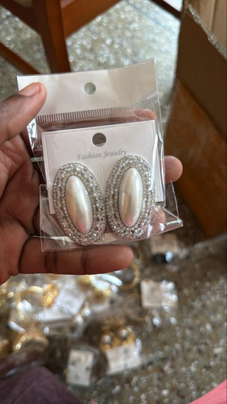 Pearl Studs