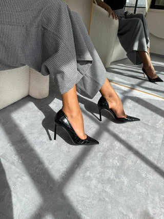 Vikky Black Pumps