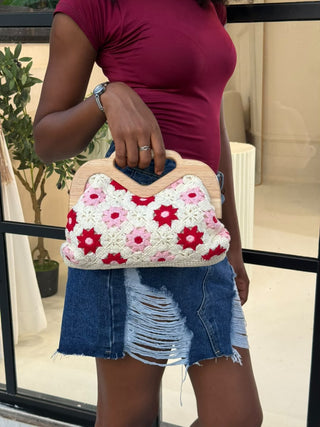 Daisy Red Crochet Clutch