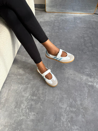 Nkem Samba Jane Shoes - White/ Blue Stripes