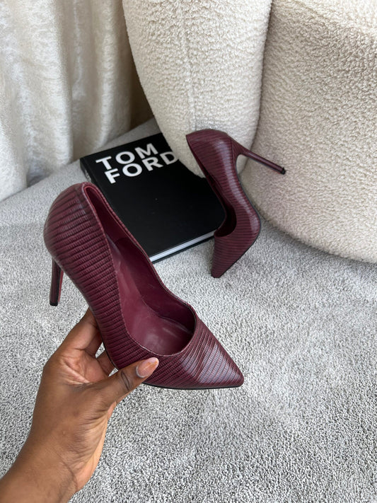 Ava Ribbed Stiletto Court Shoes - Wine