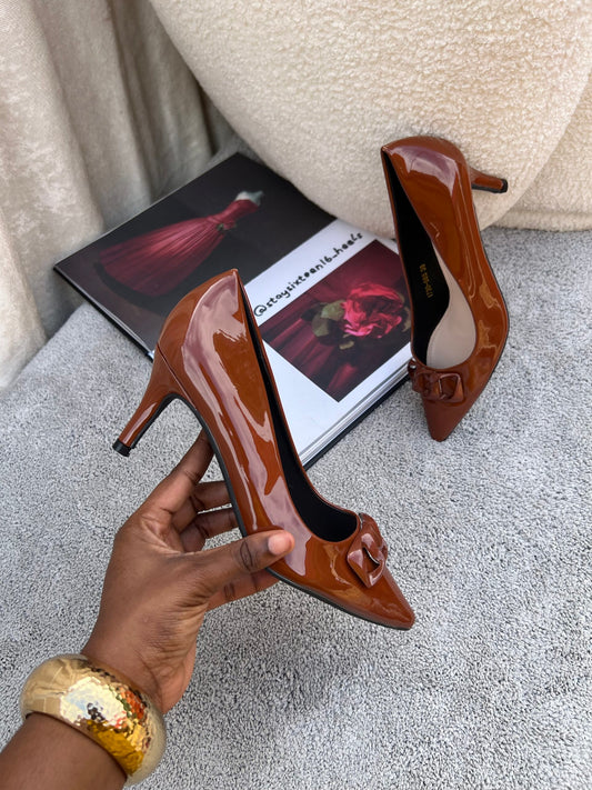 Lateefah brown midlength court shoes
