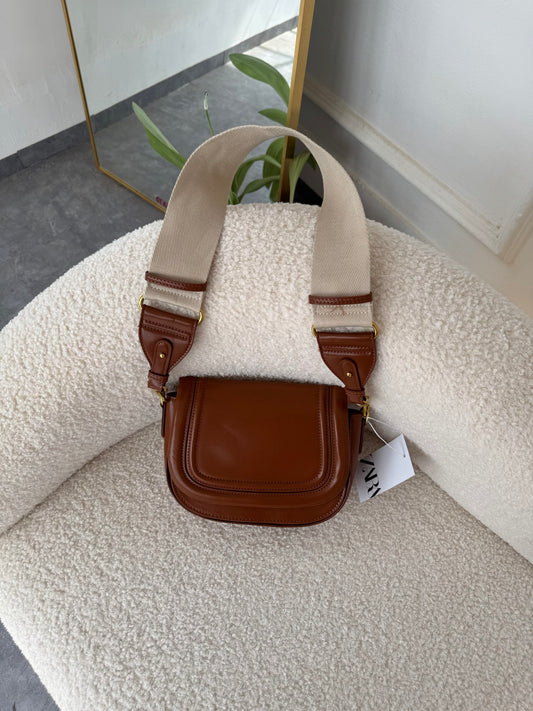 Isla Crossbody Brown bag